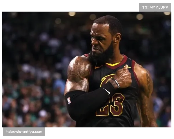 骑士末节1-3-1联防成功限制勇士反扑,印证体系调整成效 骑士末节1-3-1联防成功限制勇士反扑,印证体系调整成效